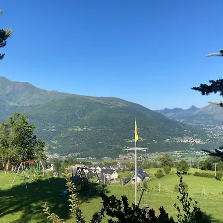 Semesterbostad De Stouet