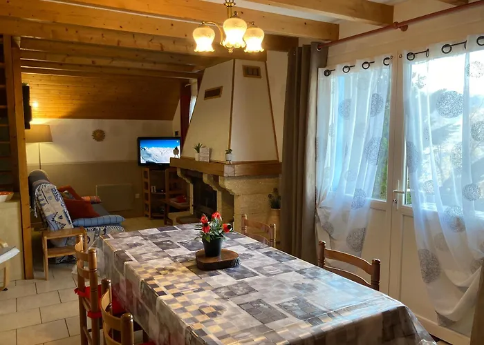 De Stouet Semesterbostad *